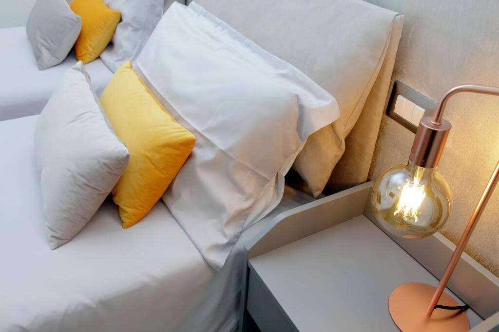 Aventino Contemporary Apartment Рим Экстерьер фото