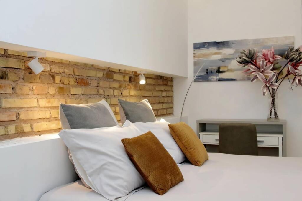Aventino Contemporary Apartment Рим Экстерьер фото
