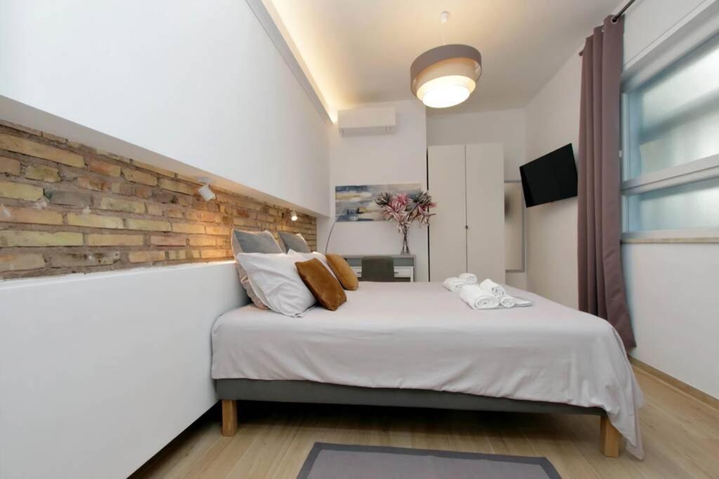 Aventino Contemporary Apartment Рим Экстерьер фото